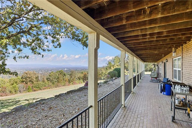 10127 George Mountain Loop, Danville, AR 72833