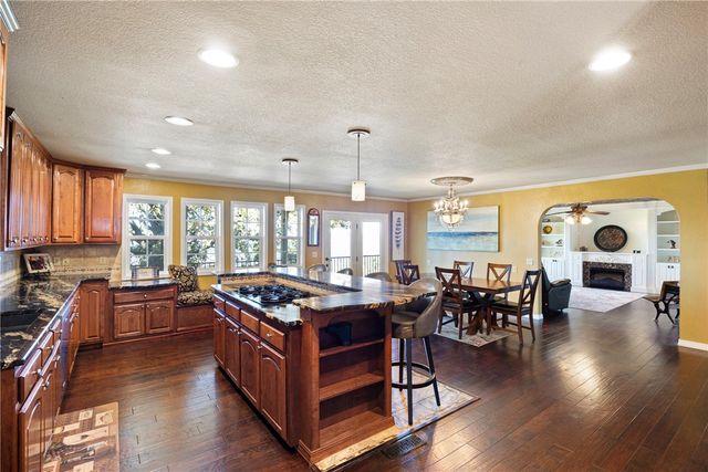 10127 George Mountain Loop, Danville, AR 72833