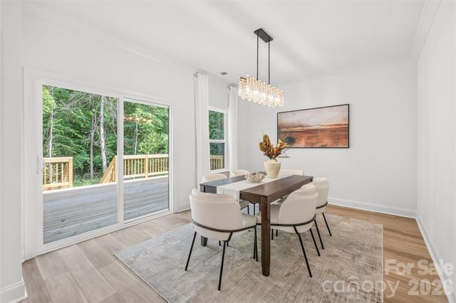 6087 Cambridge Drive, Harrisburg, NC 28075