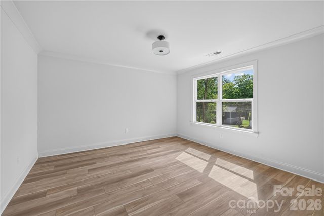 6087 Cambridge Drive, Harrisburg, NC 28075
