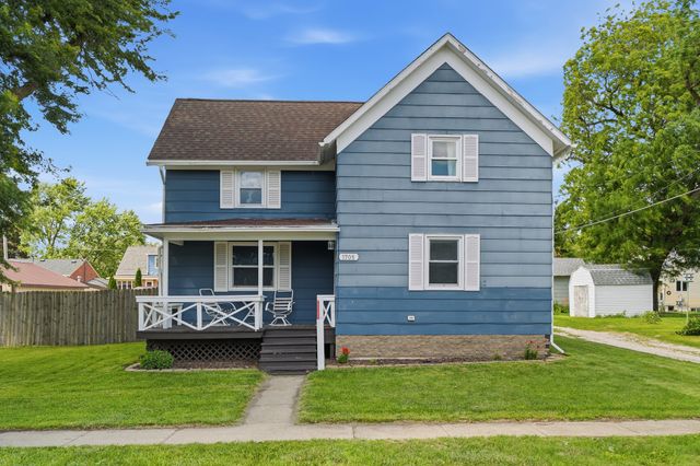 1705 Vine Street, Dallas Center, IA 50063