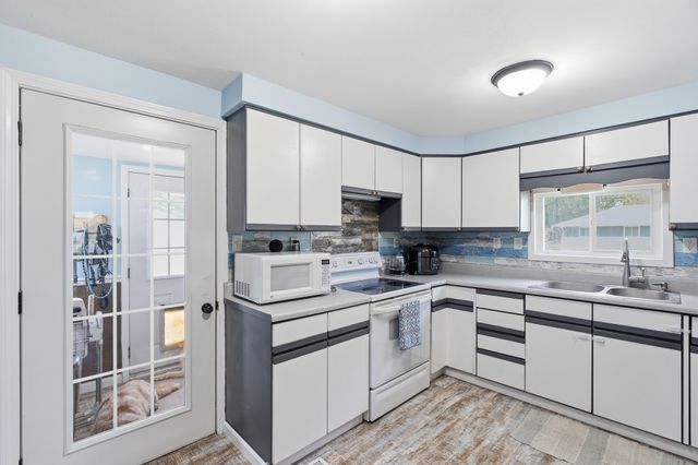 1705 Vine Street, Dallas Center, IA 50063
