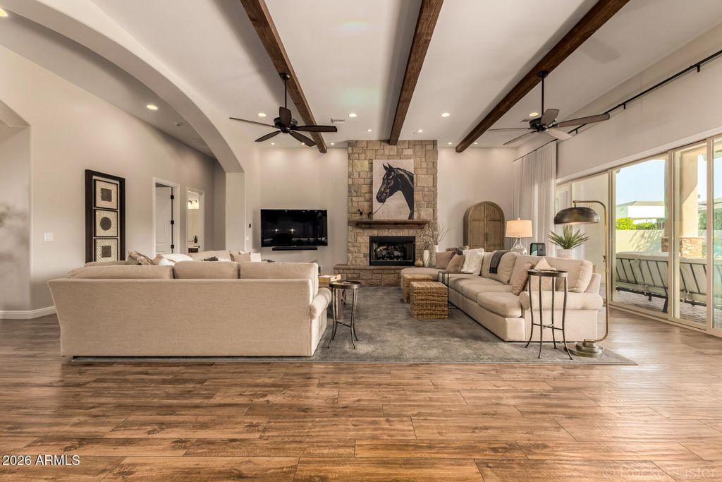 Image 11 of property listing at 2699 E JADE Place, Chandler, AZ 85286