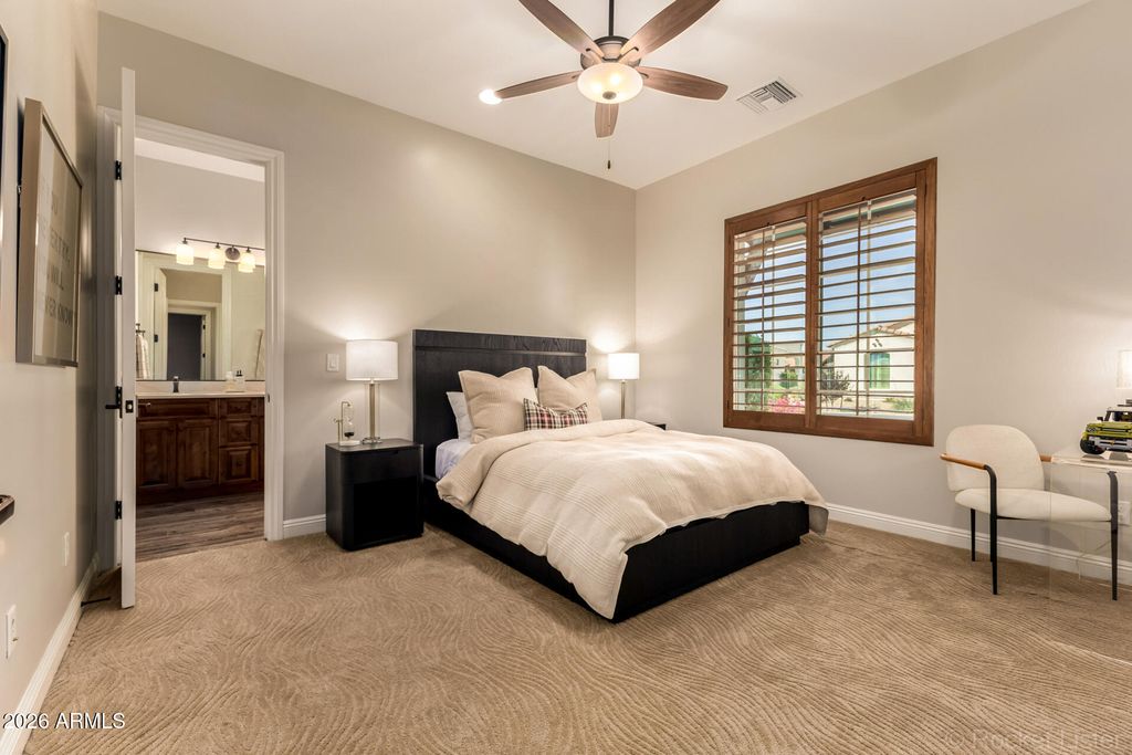 Image 38 of property listing at 2699 E JADE Place, Chandler, AZ 85286