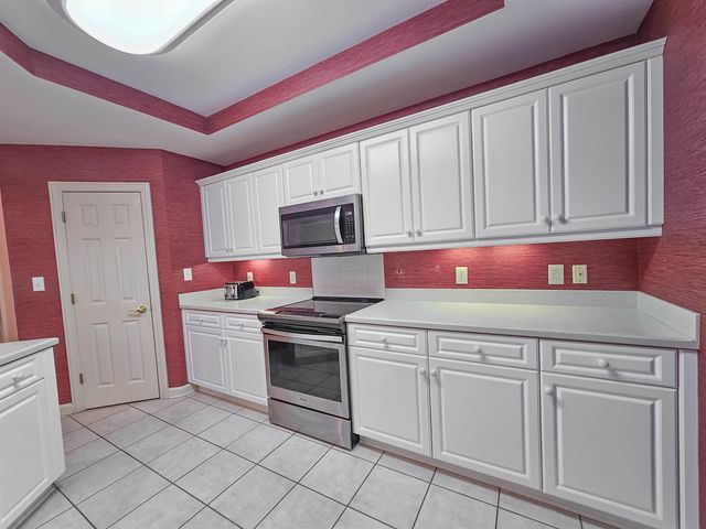 8500 Margate Cir Apt 209, Myrtle Beach, SC 29572