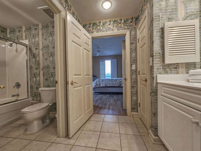 8500 Margate Cir Apt 209, Myrtle Beach, SC 29572