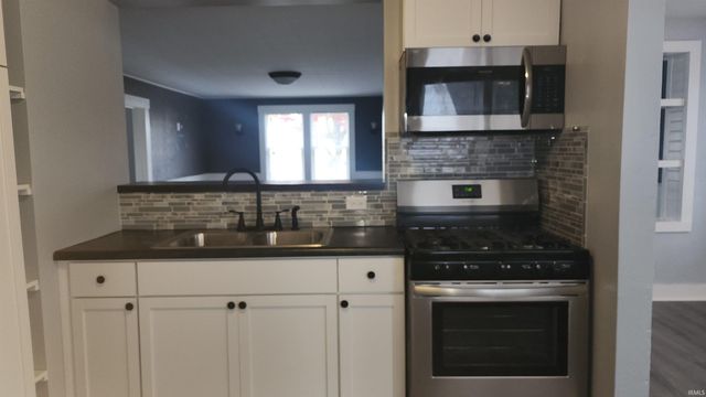 1101 Saint Marys Avenue, Fort Wayne, IN 46808