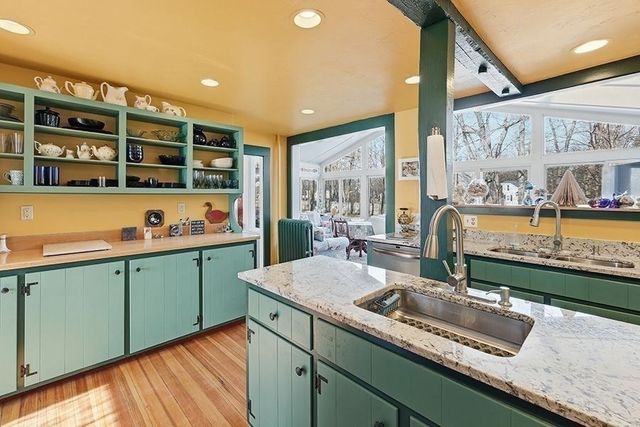 204 Village St, Medway, MA 02053