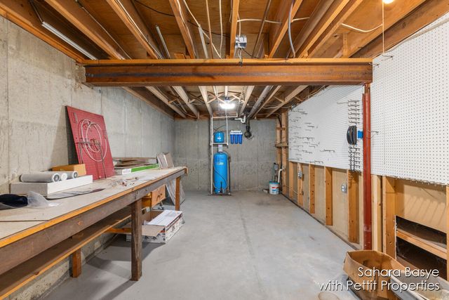 15 Birch Hill Drive, Battle Creek City, MI 49015