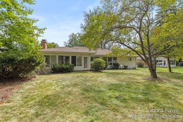 15 Birch Hill Drive, Battle Creek City, MI 49015