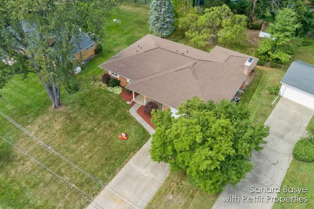 15 Birch Hill Drive, Battle Creek City, MI 49015