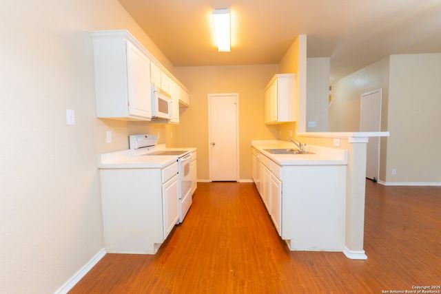 4111 St Charles Bay, San Antonio, TX 78229