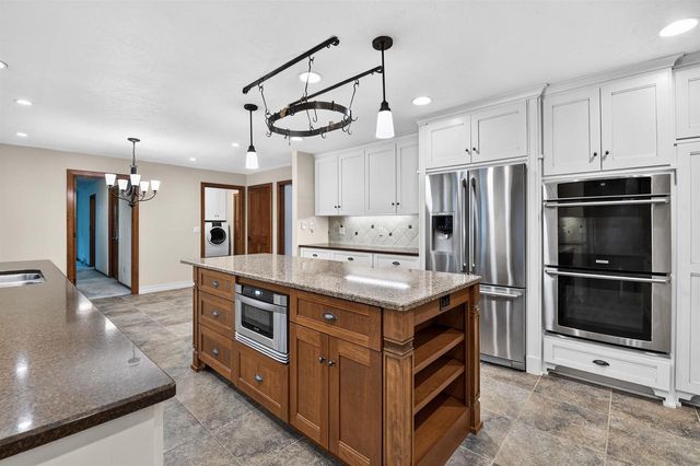 3452 BAY HIGHLANDS DRIVE, Green Bay, WI 54311