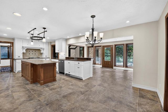 3452 BAY HIGHLANDS DRIVE, Green Bay, WI 54311