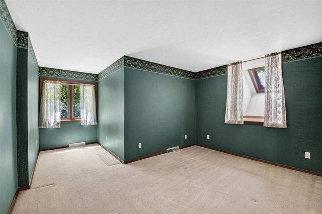 3452 BAY HIGHLANDS DRIVE, Green Bay, WI 54311