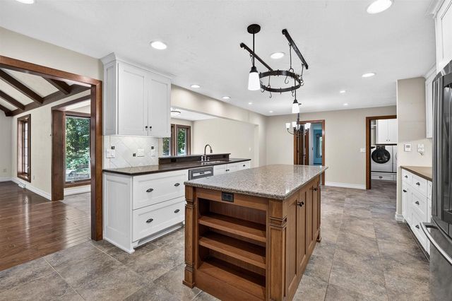 3452 BAY HIGHLANDS DRIVE, Green Bay, WI 54311