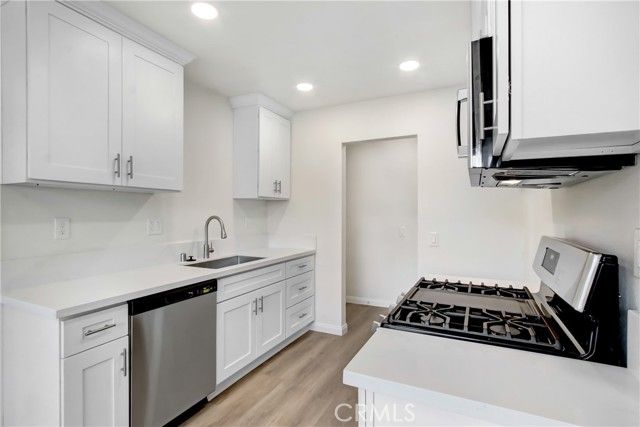 1041 Lori Court, Norco, CA 92860