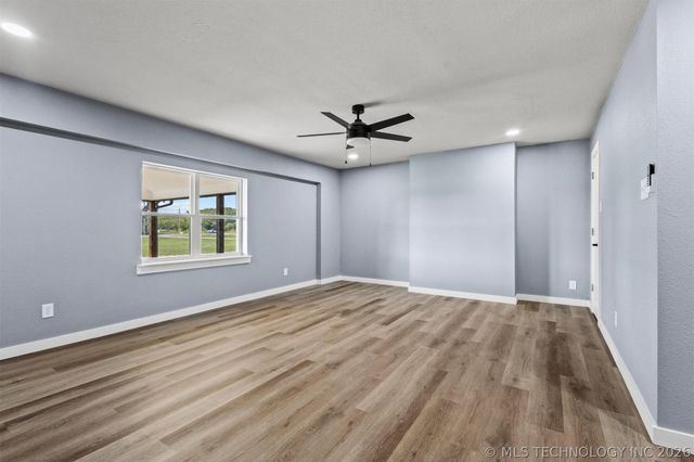 17096 Us Highway 70, Durant, OK 74701