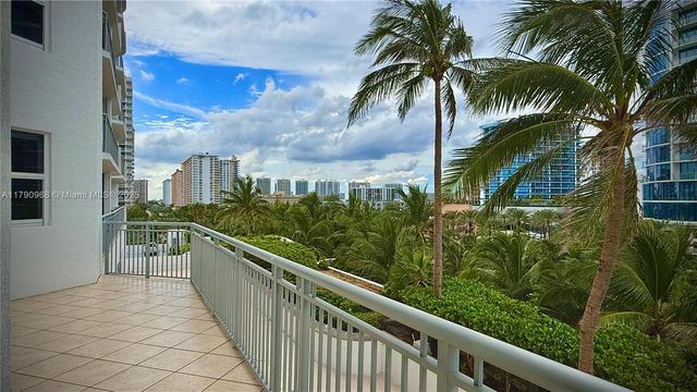 17375 Collins Ave 608, Sunny Isles Beach, FL 33160