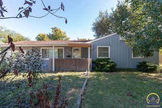 3130 SW Lane ST, Topeka, KS 66611