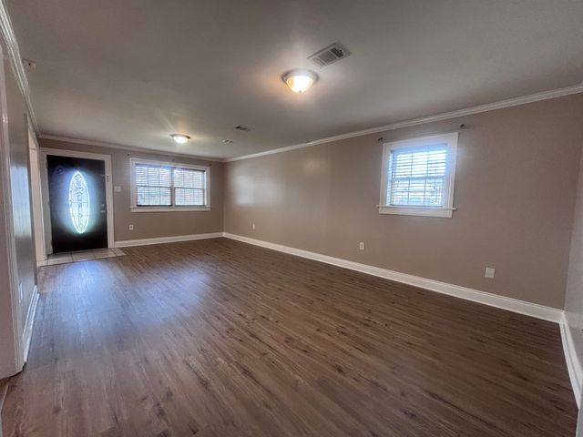 328 Saint Francis St, Houma, LA 70364