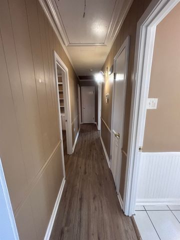 328 Saint Francis St, Houma, LA 70364