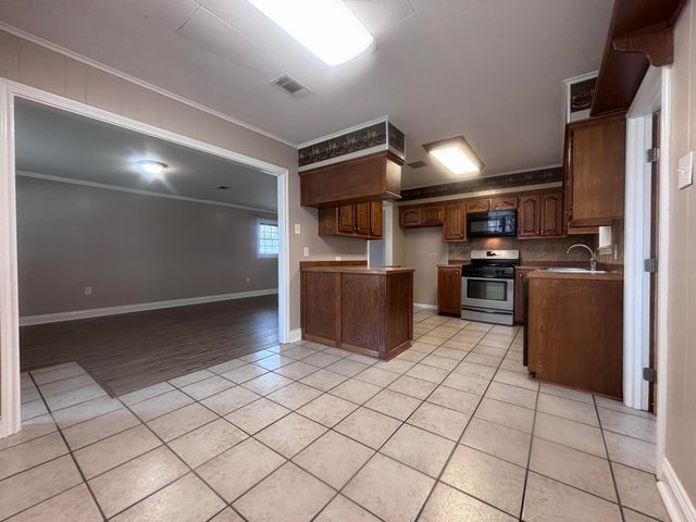 328 Saint Francis St, Houma, LA 70364