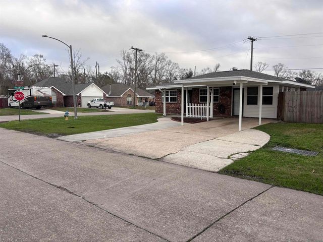 328 Saint Francis St, Houma, LA 70364