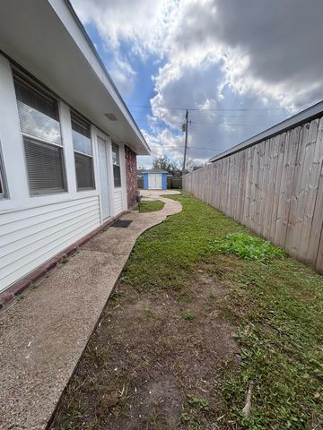 328 Saint Francis St, Houma, LA 70364