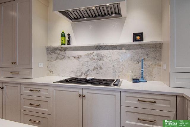 1620 S 91st Avenue, Omaha, NE 68124