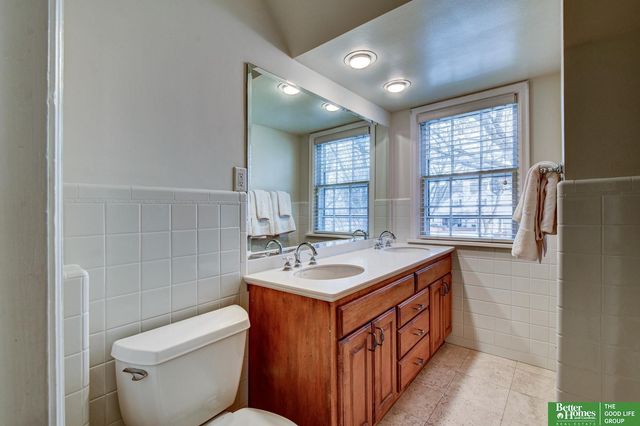 1620 S 91st Avenue, Omaha, NE 68124