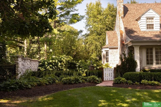 1620 S 91st Avenue, Omaha, NE 68124