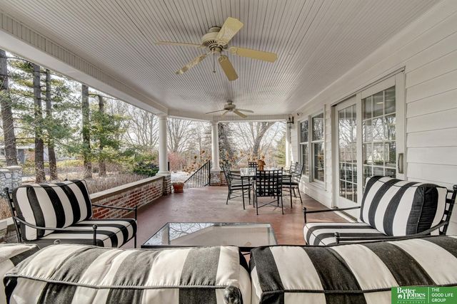 1620 S 91st Avenue, Omaha, NE 68124