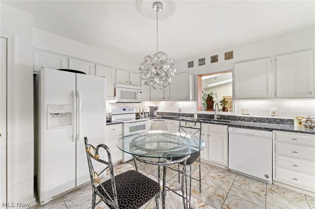 930 Pearson Circle, Boardman, OH 44512