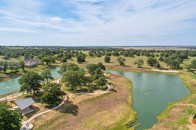 139 Kellogg LN, Bastrop, TX 78602