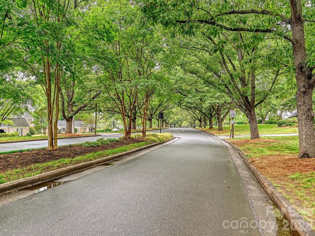 7004 Quail Hill Road, Charlotte, NC 28210