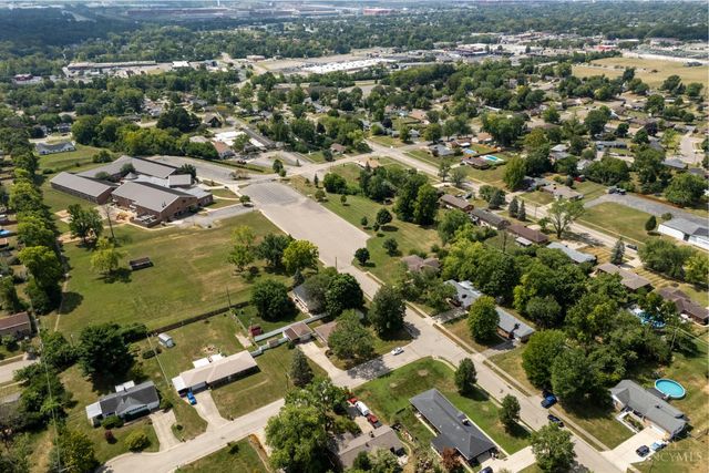 202 Loretta Drive, Middletown, OH 45044
