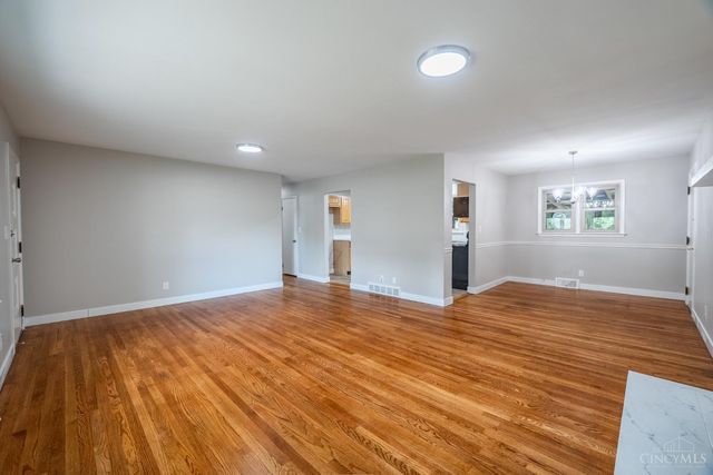 202 Loretta Drive, Middletown, OH 45044