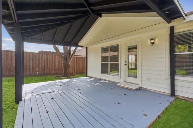 1505 Turtle Cove Drive, Little Elm, TX 75068