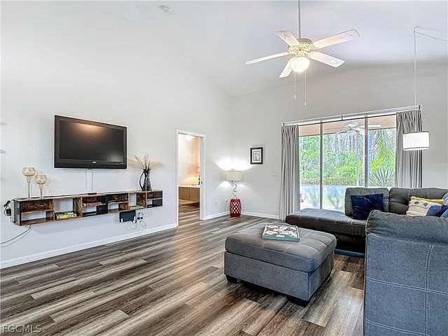 20698 Marathona CT, North Fort Myers, FL 33917