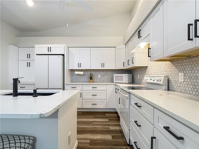 20698 Marathona CT, North Fort Myers, FL 33917