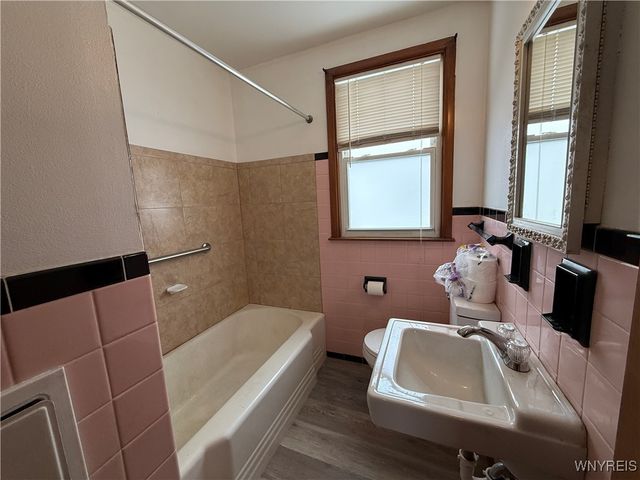 34 Race Street, Buffalo, NY 14207