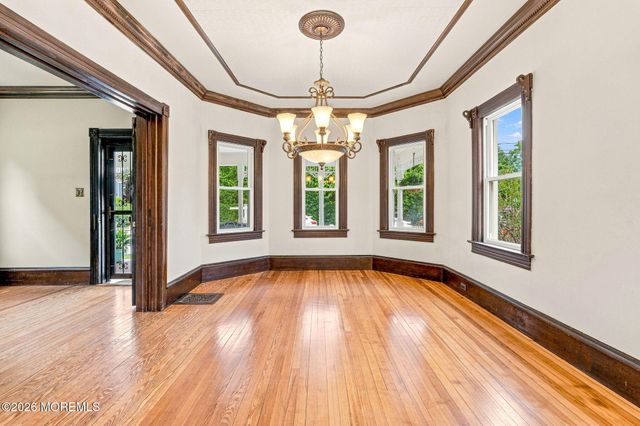 20 Broad Street, Toms River, NJ 08753