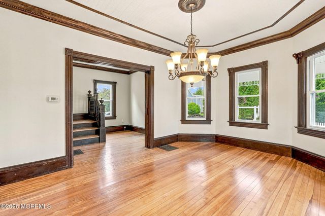 20 Broad Street, Toms River, NJ 08753
