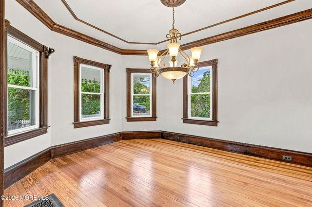 20 Broad Street, Toms River, NJ 08753