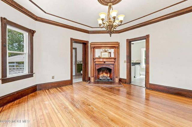 20 Broad Street, Toms River, NJ 08753