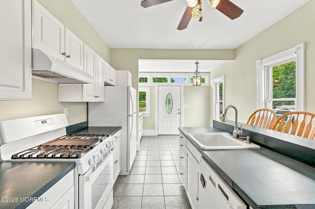 20 Broad Street, Toms River, NJ 08753