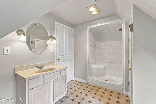 20 Broad Street, Toms River, NJ 08753