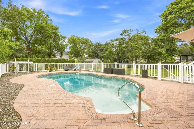 20 Broad Street, Toms River, NJ 08753