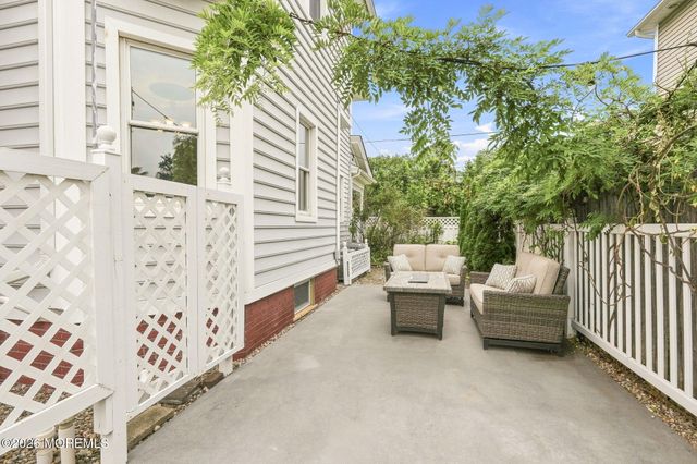 20 Broad Street, Toms River, NJ 08753